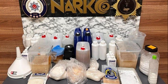 İstanbul’da 30 kilogram uyuşturucu ele geçirildi: 2 gözaltı