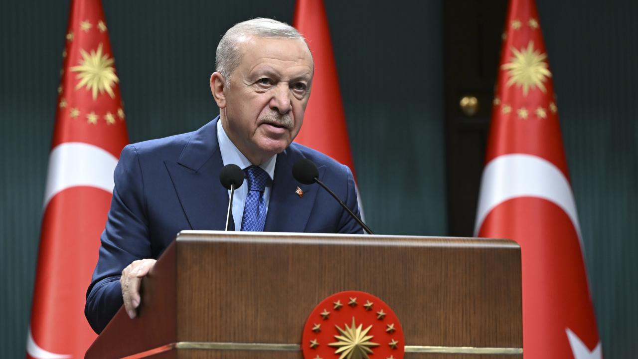 Erdoğan: Bizim gündemimizde Türkiye'yi hak ettiği yere getirmek var